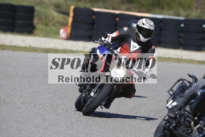 /01 02.04.2026 MAZ ADR/Gruppe gelb Gruppe gruen/46